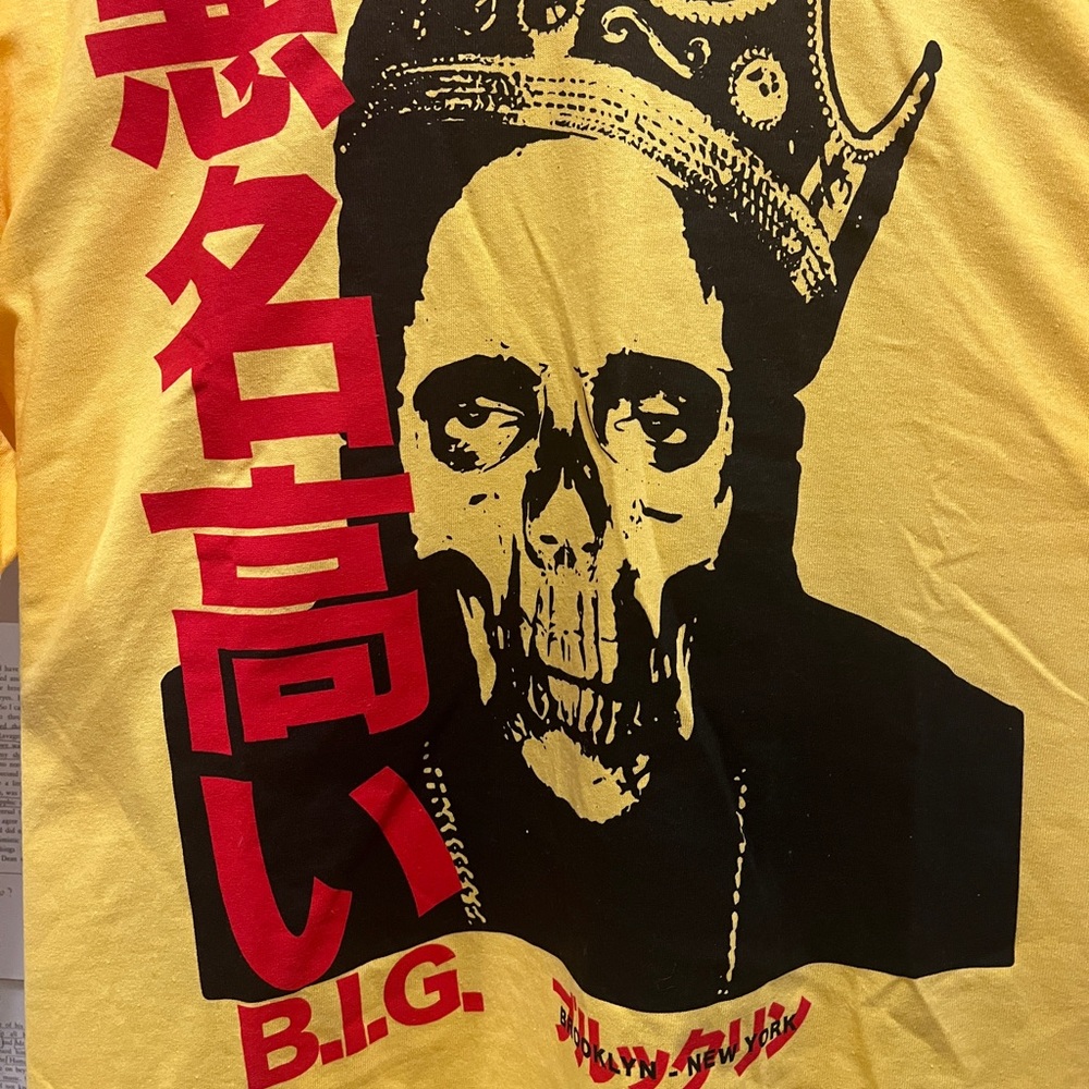 NWT The Notorious B.I.G Yellow Crew Neck Graphic T-Shirt
